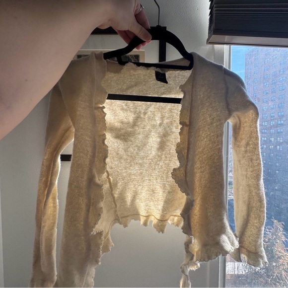Cream Ruffled Women's Sweater - Picture 2 of 5